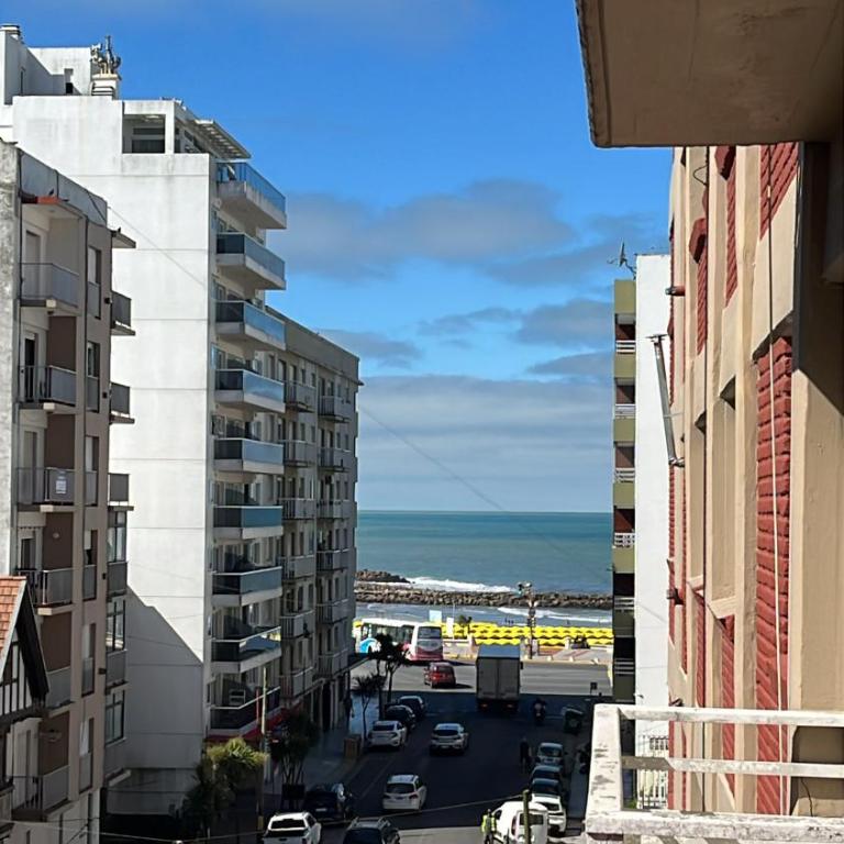 Departamento en Mar del Plata, Zona La Perla - Apartamento de 1 dormitorio - 4