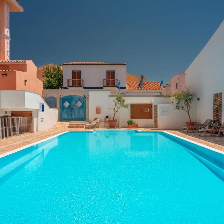 Relaxing Cristal Blu Studio sleeps 4 num1493 - Apartment - 2