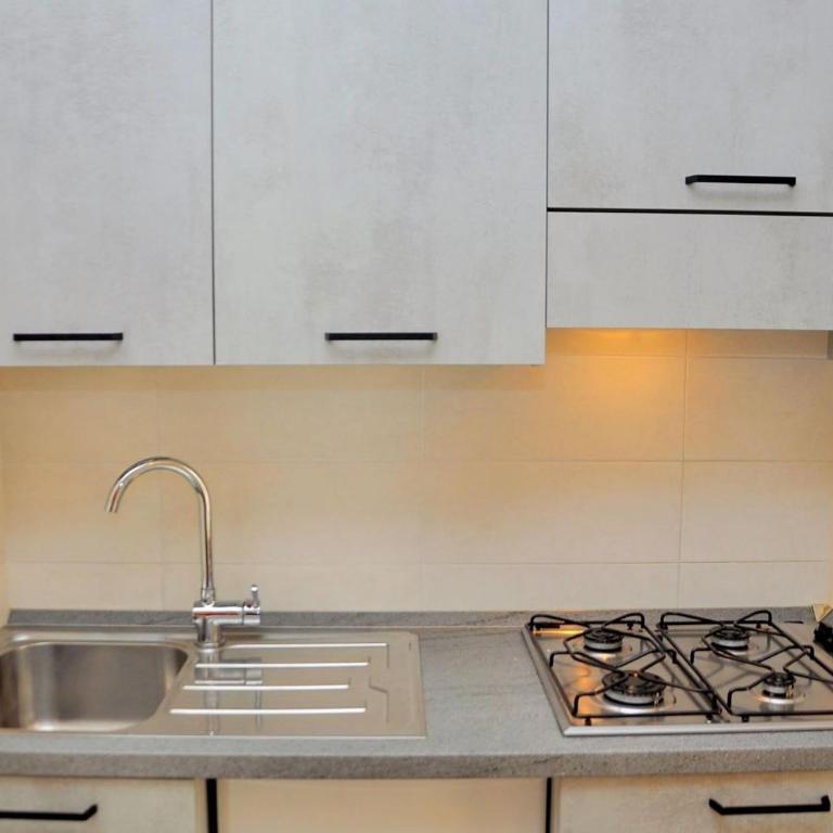 Modern studio apartment with seaview balcony - Studio - 6