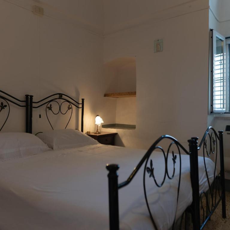 Country House in Puglia with Pool & Pizza Oven - Casa Vacanze con 3 Camere da Letto - 19
