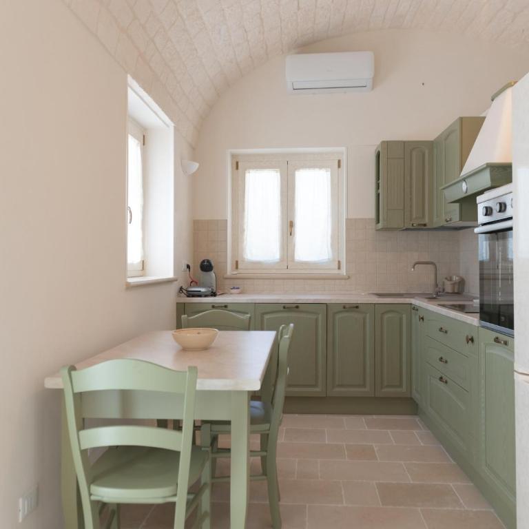 Holiday Home in Ostuni with Private Pool - Casa Vacanze con 2 Camere da Letto - 16