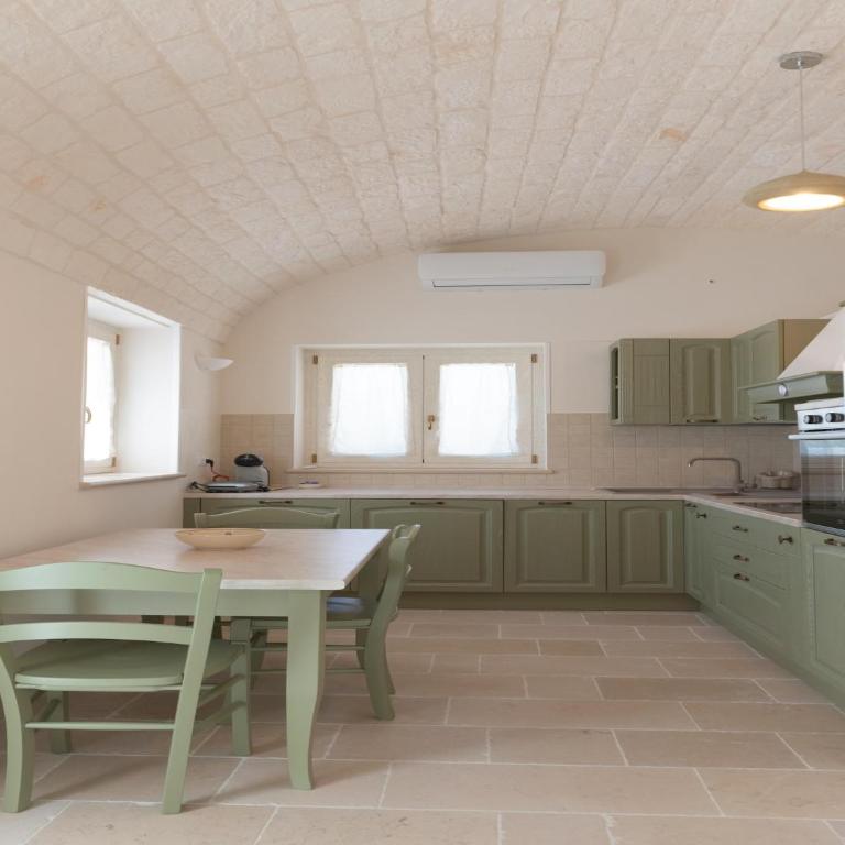 Holiday Home in Ostuni with Private Pool - Casa Vacanze con 2 Camere da Letto - 10