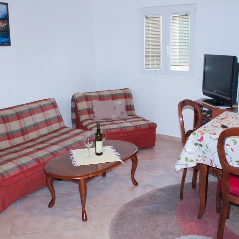 Apartments Djedovic - One-Bedroom Apartment - 5