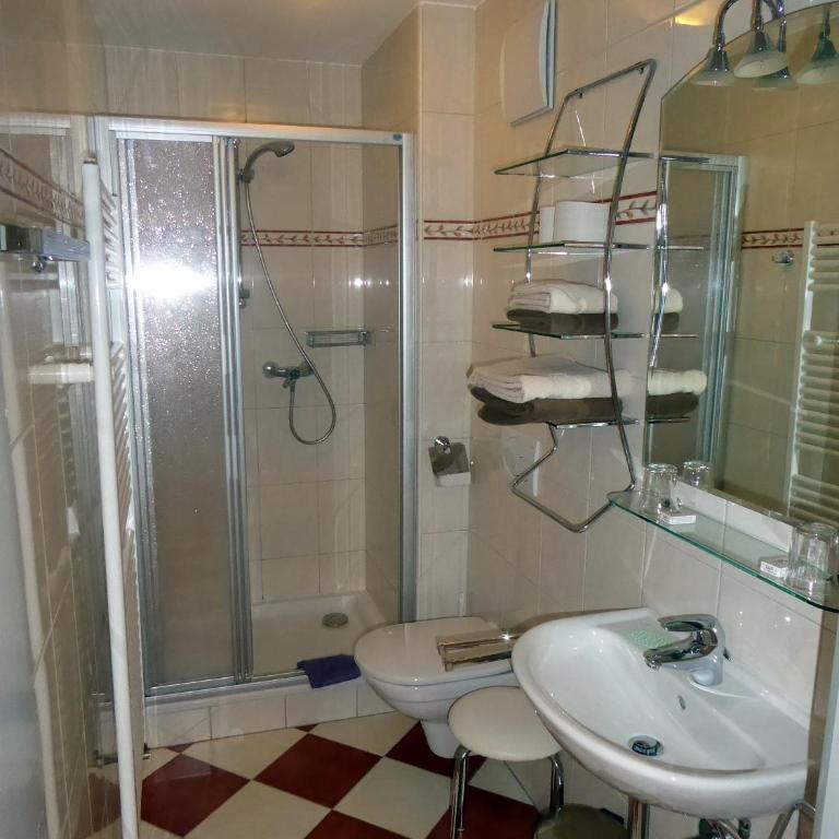 Gästehaus Truskaller - Apartamento de 2 dormitorios con balcón - 4