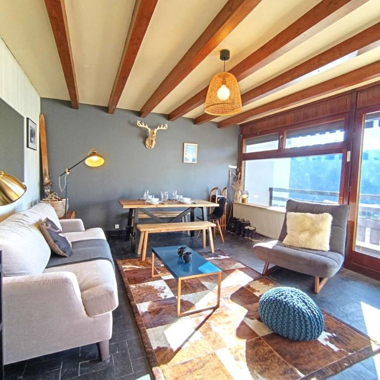 T2 confortable pour 4 pers avec balcon sud et parking à 1700m d'altitude - FR-1-457-362 - Apartment - 4