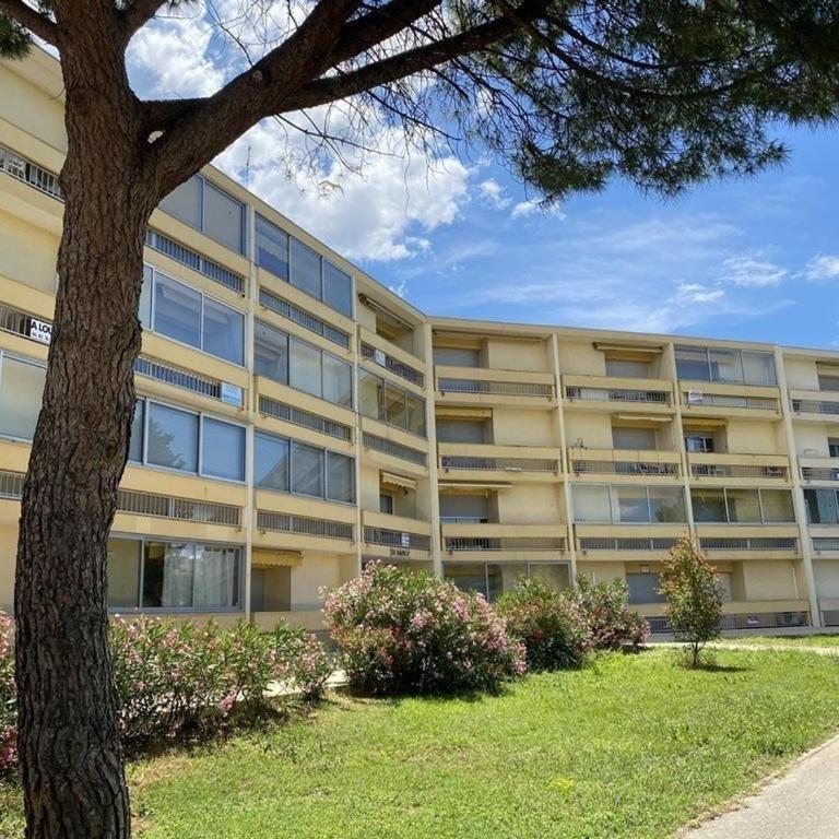 Appartement T1 à Balaruc-les-Bains avec climatisation et parking - FR-1-553-284 - Appartement - 13