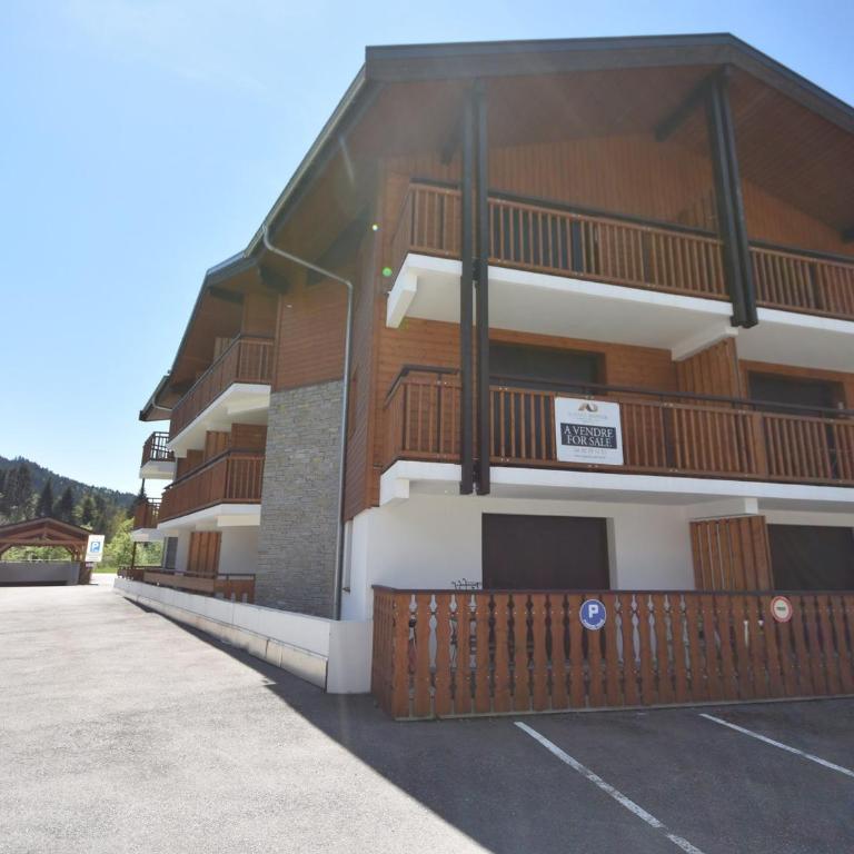 Appartement rénové 4-5 pers aux Gets proche pistes avec parking et WIFI - FR-1-685-85 - Apartment - 3