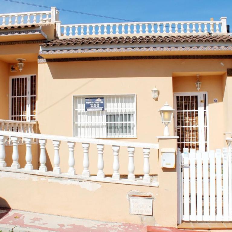 Beachfront Home La Mata - Casa - 3