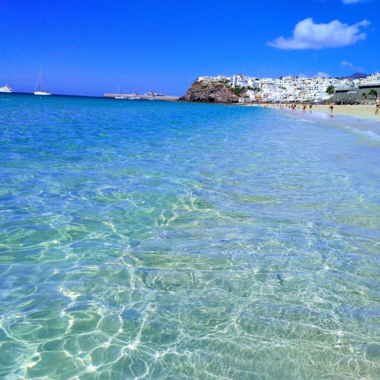 Apartment near the beach with a huge terrace, patio, wifi and parking - Apartamento - 47