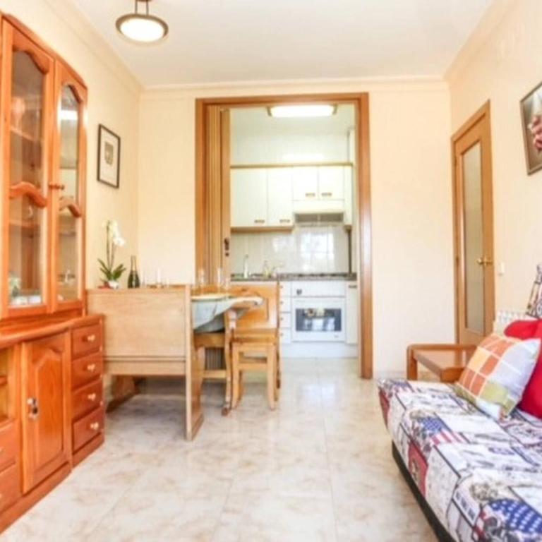 Apartment Equiped Fenals Beach - Apartamento - 8
