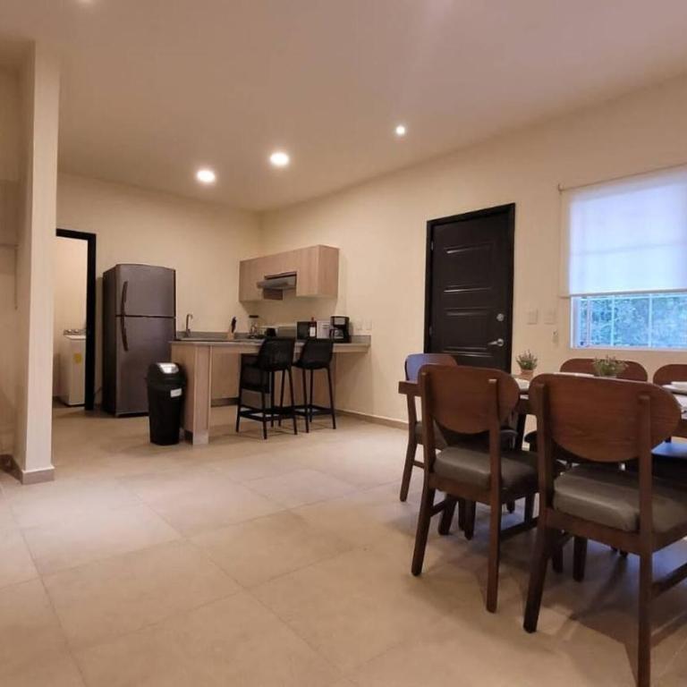 Luxury Spacious Apartmen in PdC 3km from Beach - Apartment - 5