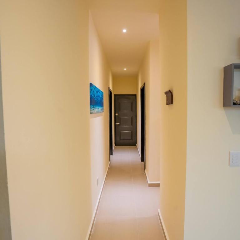 Luxury Apartment With Poll - Apartment - 4