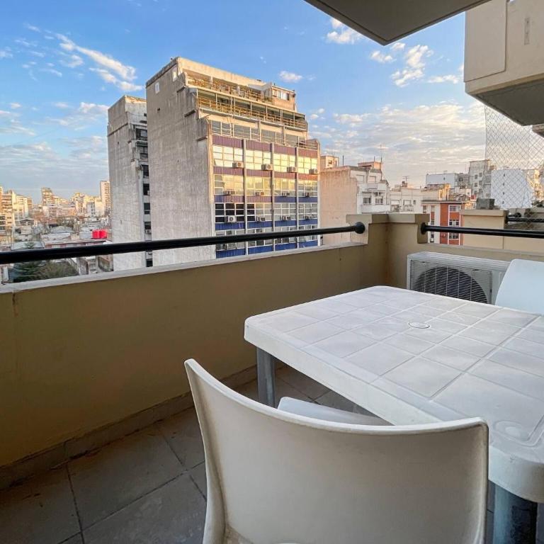 Comfort and Style Just Steps from Fundacion Favaloro - Apartamento - 3