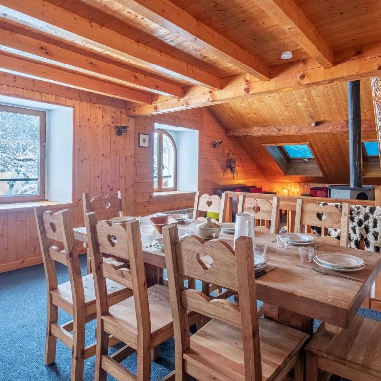 Chalet La Chapelle aux pieds des pistes - Apartment - 4