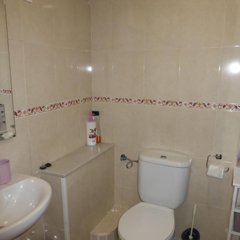 Lovely studio at 150 meters from the beach - Apartment - 5