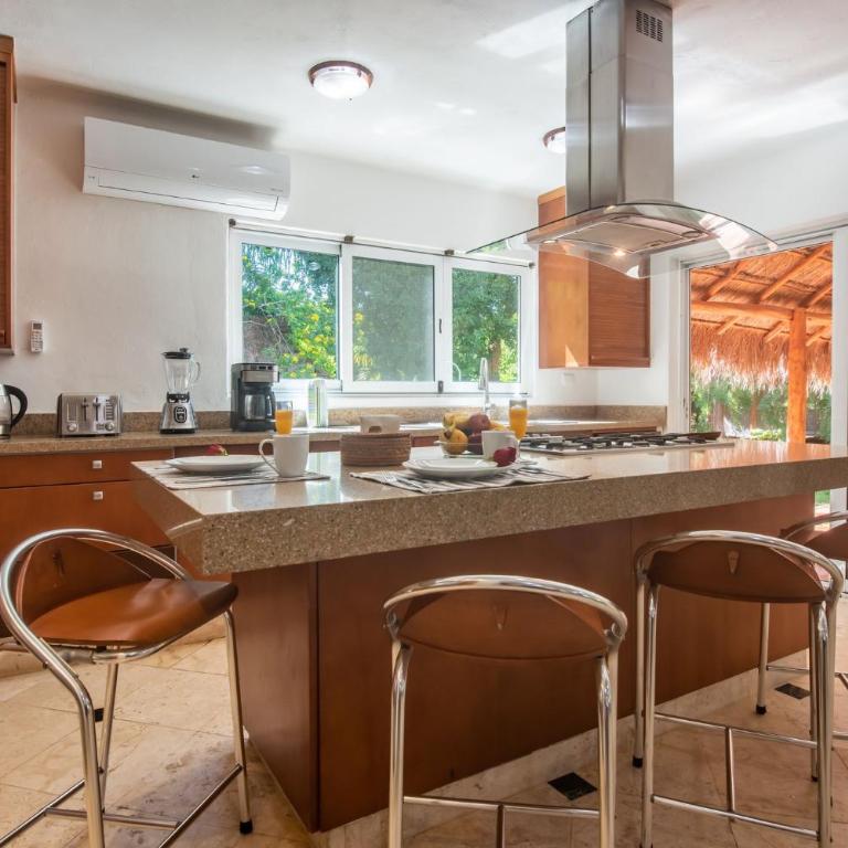 Villa Golf Beach Holiday Rental Private Pool BBQ Maid Service - Villa - 9
