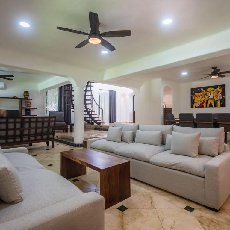 Villa Golf Beach Holiday Rental Private Pool BBQ Maid Service - Villa - 11