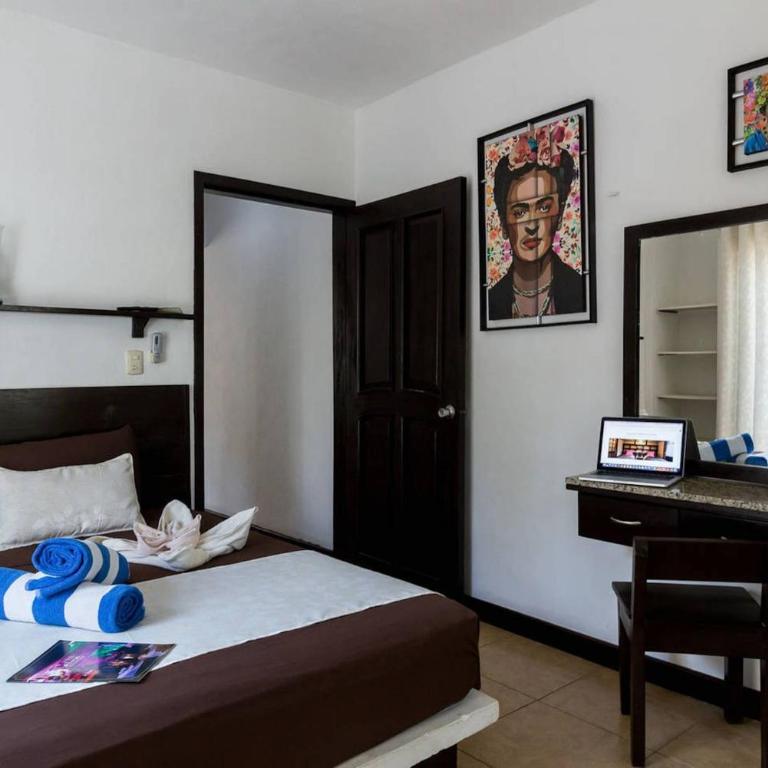 Frida Double Balcony Apartment 5th Avenue - Apartamento - 5