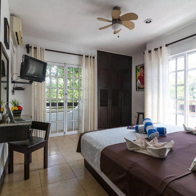 Frida Double Balcony Apartment 5th Avenue - Apartamento - 8