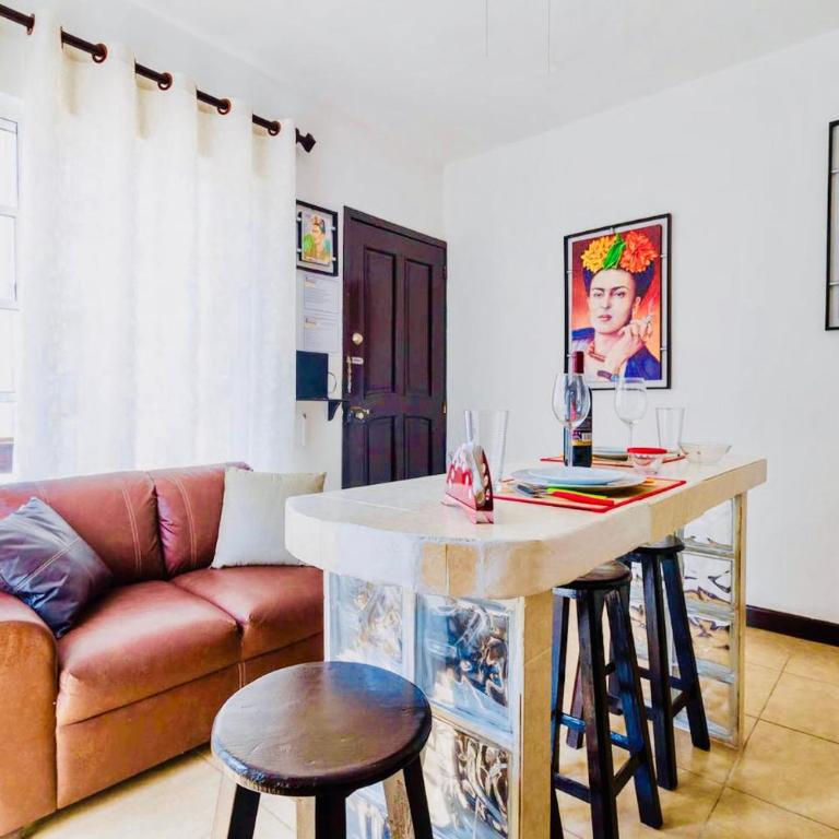 Frida Double Balcony Apartment 5th Avenue - Apartamento - 11