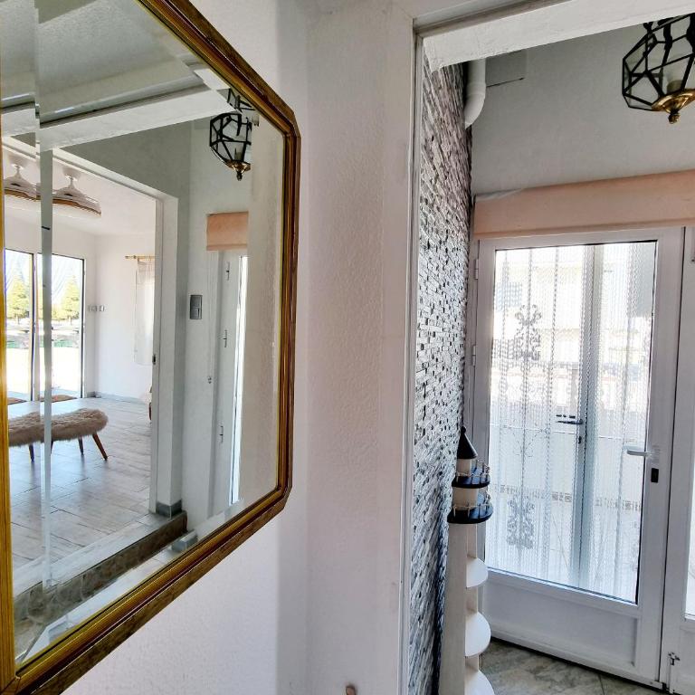 Charming Upper Bungalow with Terrace and Communal Pool in Torrevieja - Apartamento - 25