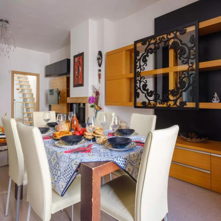 Grande Emerald Luxury Home Sea View - Vacation Home - 20