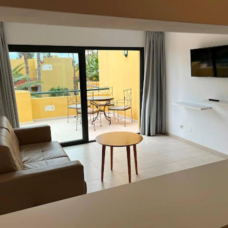 Beach Apt With Fast Wifi - Apartamento - 7