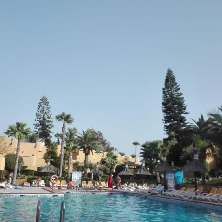 Beach Apt With Fast Wifi - Apartamento - 16