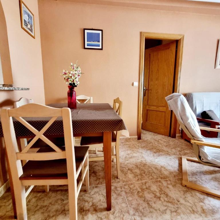 Apartment in the Center a few meters from the beach - Apartamento - 16