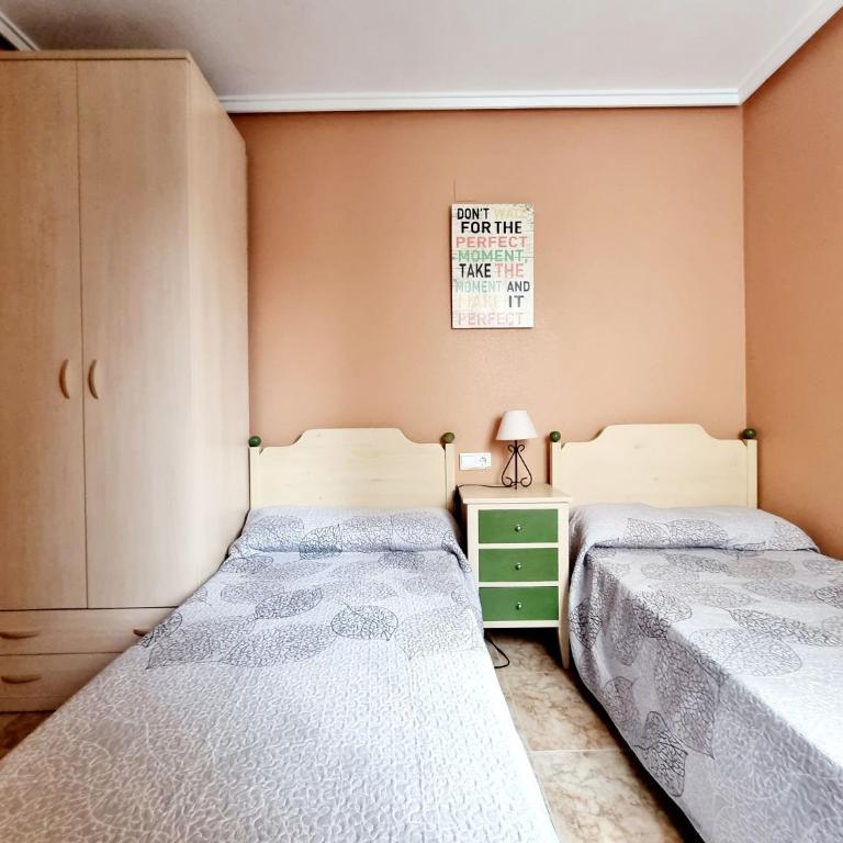 Apartment in the Center a few meters from the beach - Apartamento - 5