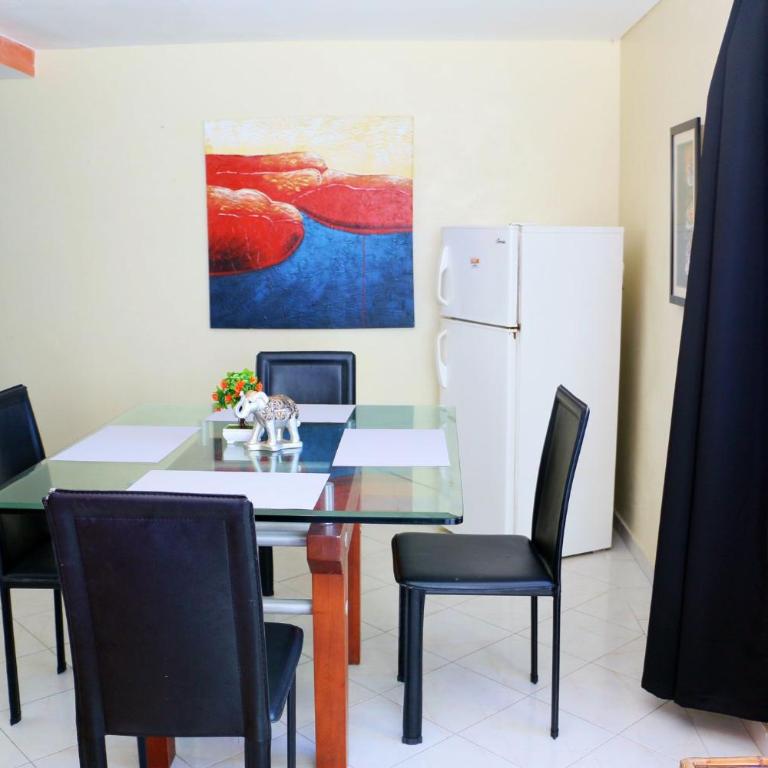 2 Alcoves Beachfront 2-19C air-wifi - Apartment - 10