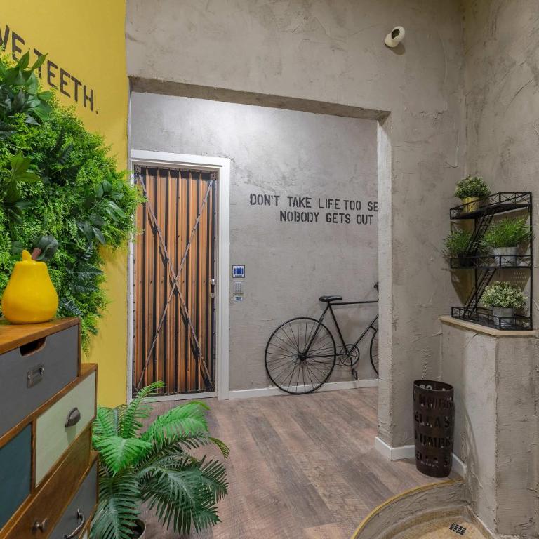 Coderooms - Deluxe Double Room - 31