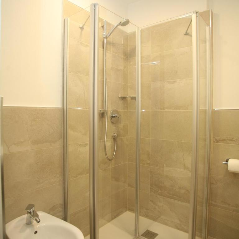 Hotel Ortler - Standard Doppelzimmer mit Balkon - 3