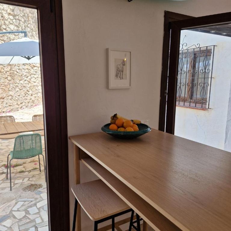 Habitación amplia y tranquila con baño privado en piso compartido - Apartamento de 1 dormitorio - 15