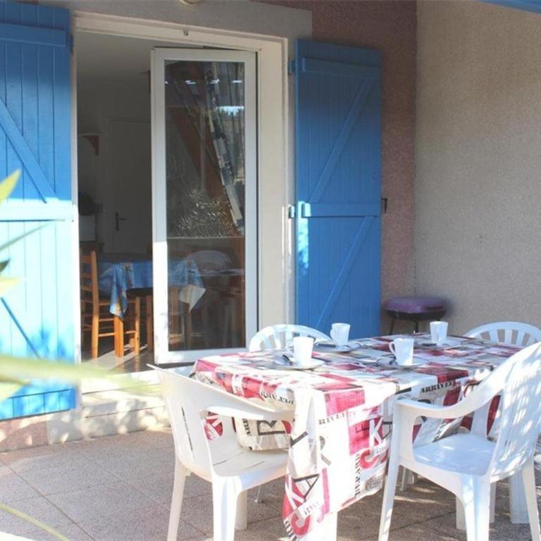 Pavillon dans résidence avec piscine Grazel GA090-056 - Maison 2 Chambres - 1