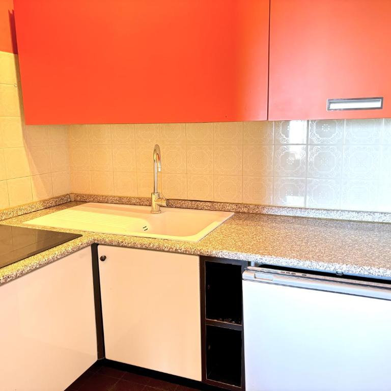 Condominio Franco - Appartamento con 2 Camere da Letto - 2
