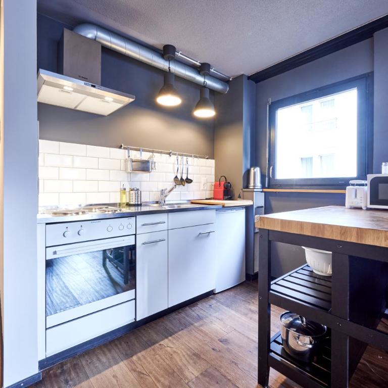Stay Switzerland Apartments - Jungfrau View - 7