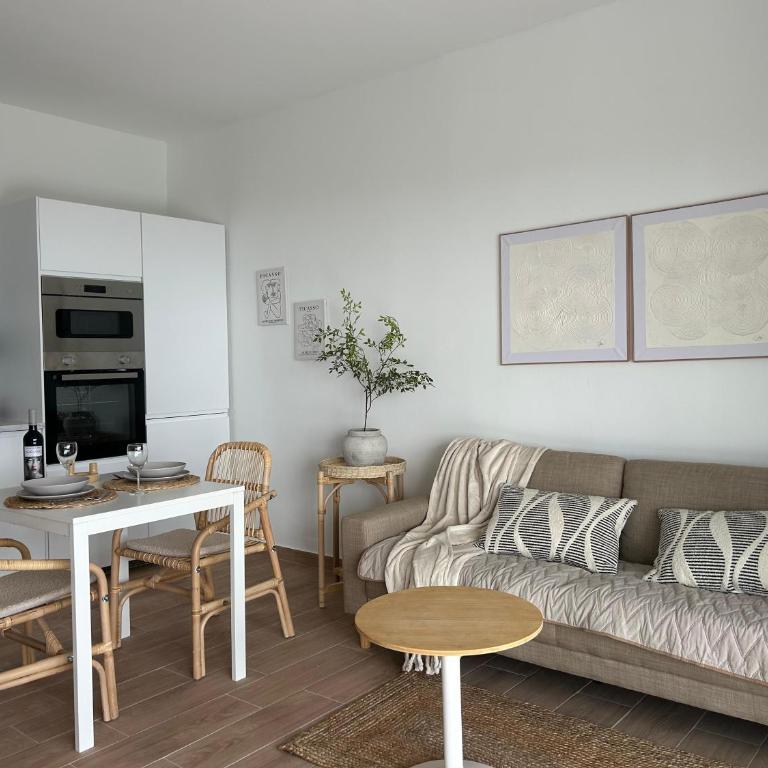 Apartamentos Los Riscos - One-Bedroom Apartment with Sea View and Terrace - 7