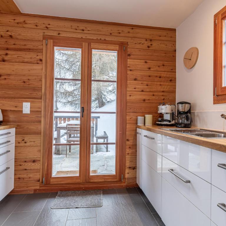 Croix Noires FABULOUS & LUXURY chalet 11 pers by Alpvision Résidences - Superior Chalet - 11