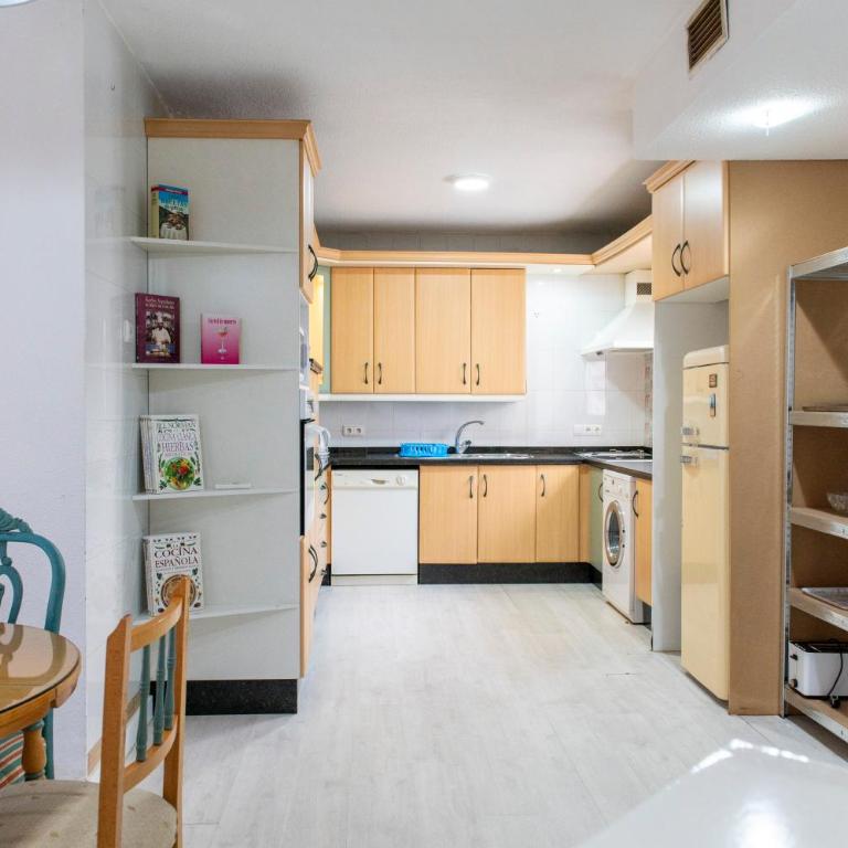 Atico con Terraza privada en el Casco Historico - Apartamento - 19