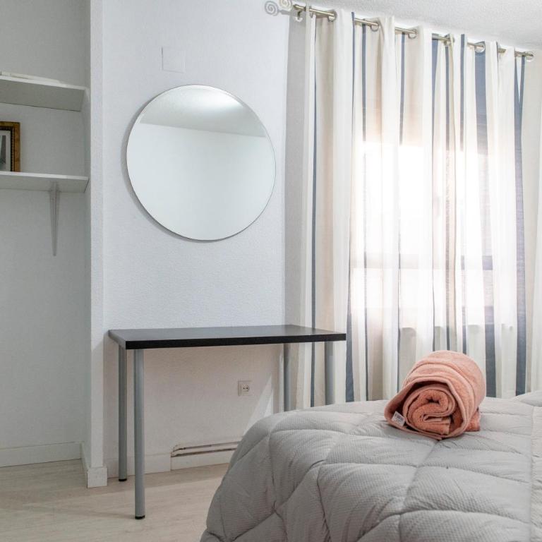 Atico con Terraza privada en el Casco Historico - Apartamento - 46