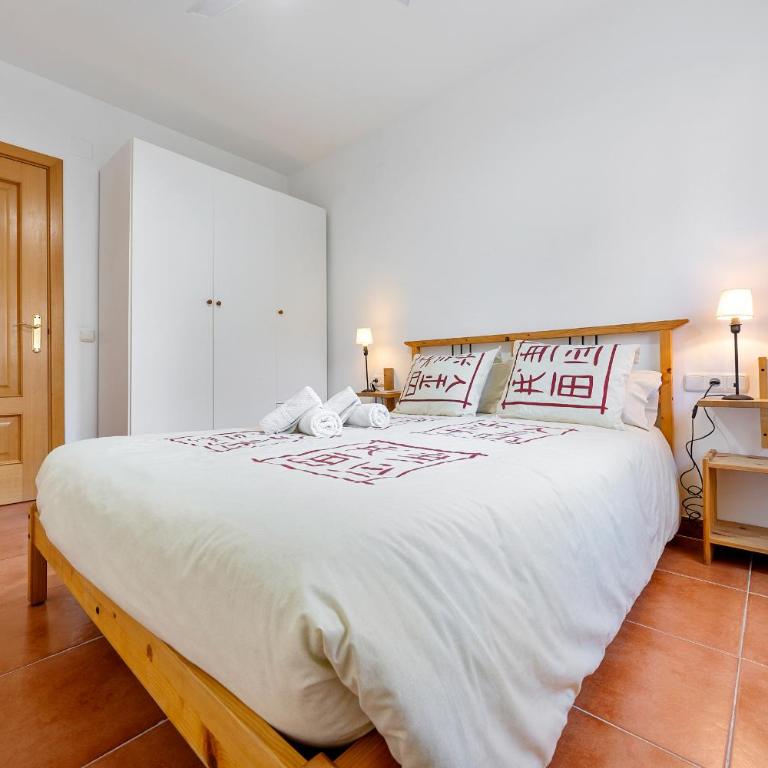 Hauzify I Apartament Riba Aurea - Apartamento de 3 dormitorios - 11
