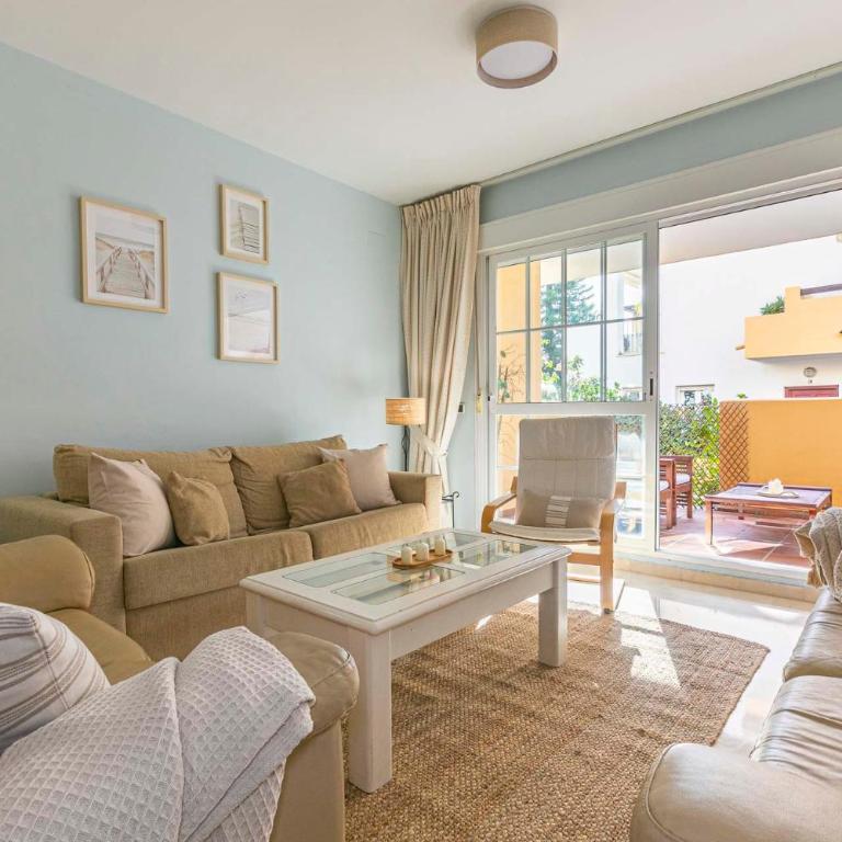 Bahia by BH Marbella - Apartamento de 2 dormitorios con balcón y terraza - 8