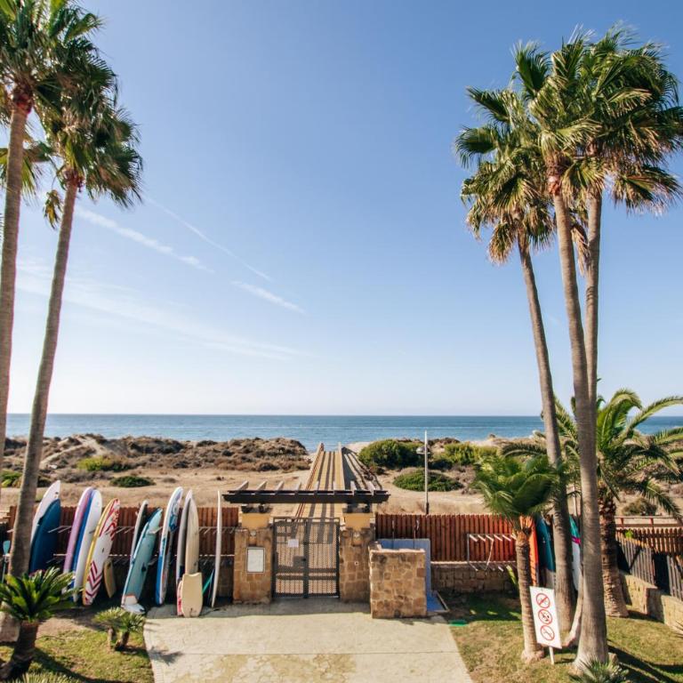 Bahia by BH Marbella - Apartamento de 2 dormitorios con balcón y terraza - 2