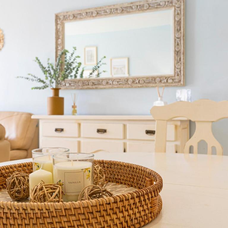 Bahia by BH Marbella - Apartamento de 2 dormitorios con balcón y terraza - 10