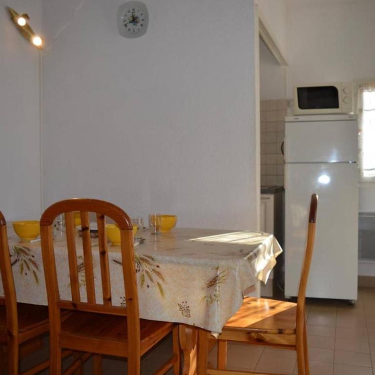 Maison 2 pièces mezzanine 6 couchages SAINT CYPRIEN SC880-020 - Maison 2 Chambres - 6
