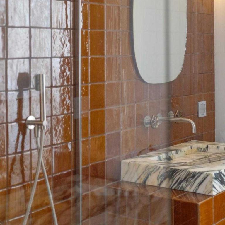 Exceptional Duplex - AC-4BR-8P- close to Marais - Appartement 4 Chambres Deluxe - 65