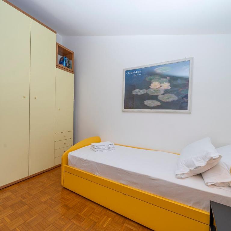 GuestHost - Historic Elegance - Apt in the Heart of Udine - Appartamento con 2 Camere da Letto - 11