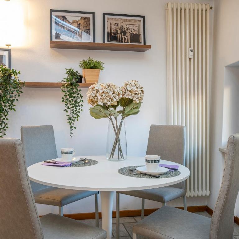 GuestHost - Historic Elegance - Apt in the Heart of Udine - Appartamento con 2 Camere da Letto - 10
