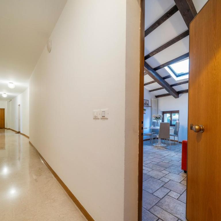GuestHost - Historic Elegance - Apt in the Heart of Udine - Appartamento con 2 Camere da Letto - 14